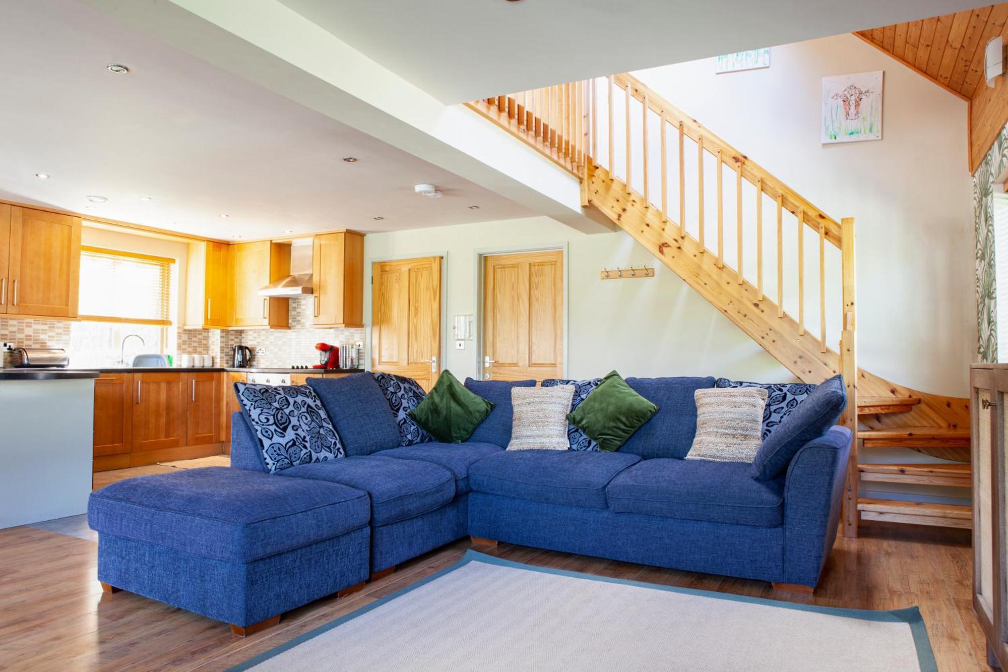 Elm Escapes Villa Knighton  Bagian luar foto